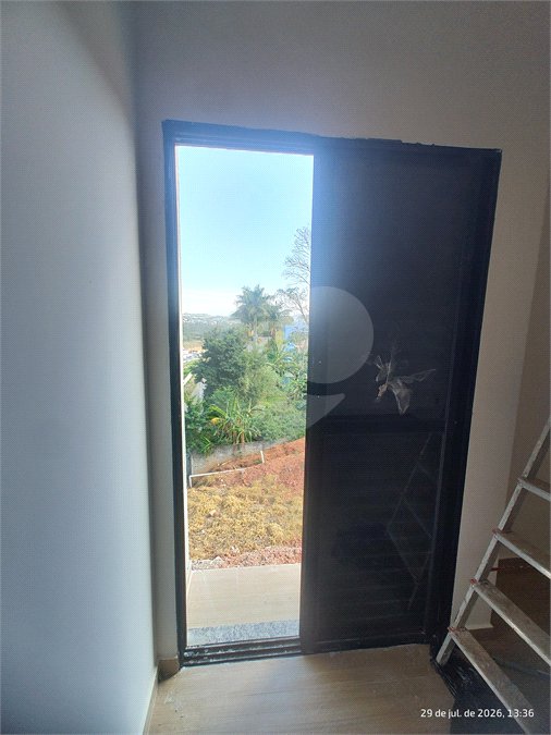 Casa à venda com 2 quartos, sendo 1 suíte, em Jardim Santo Antônio, Atibaia, SP