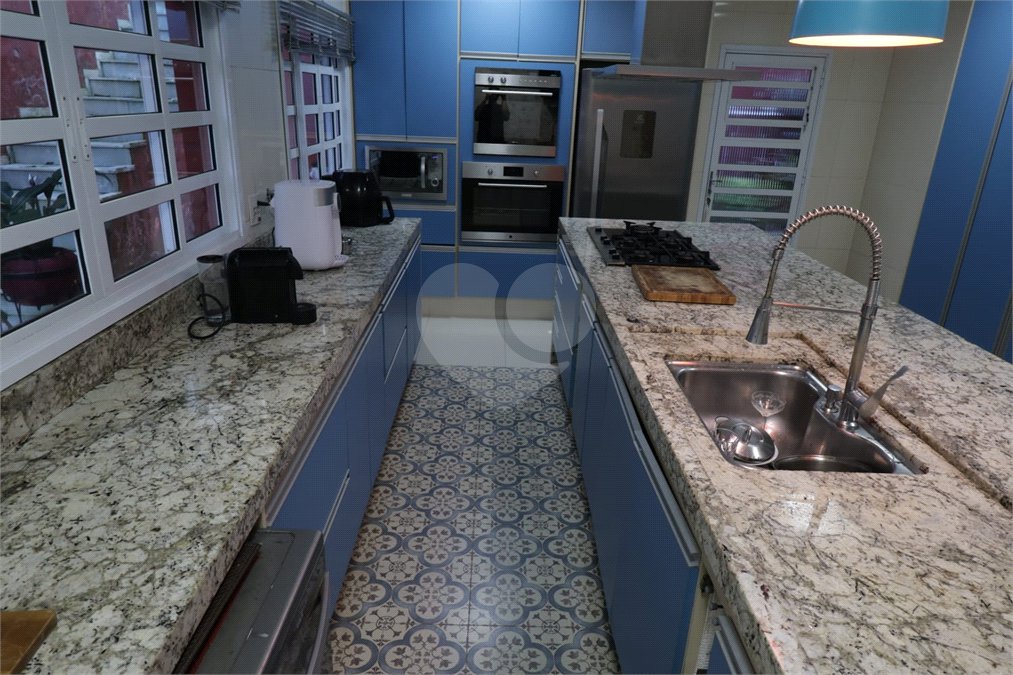 Casa à venda com 3 suítes no condomínio Parque Imperial da Cantareira, Mairiporã - SP