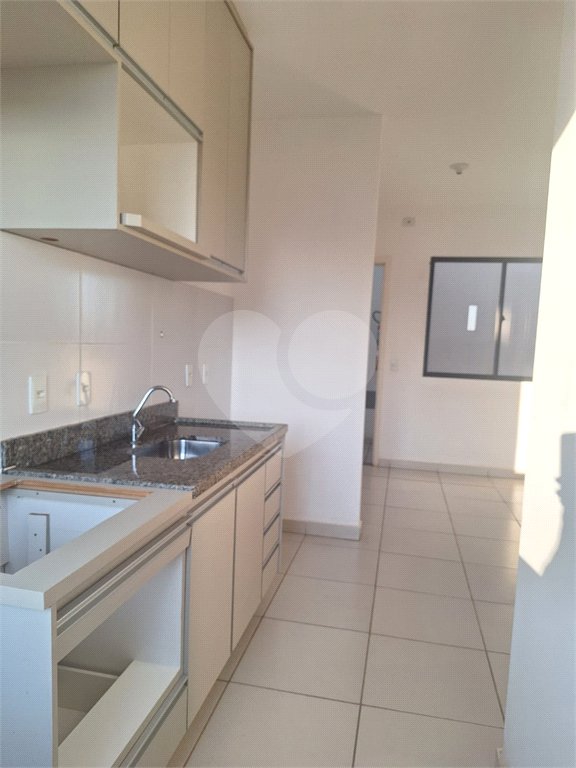 Apartamento à venda com 2 quartos em Jardim Zara, Ribeirão Preto, SP