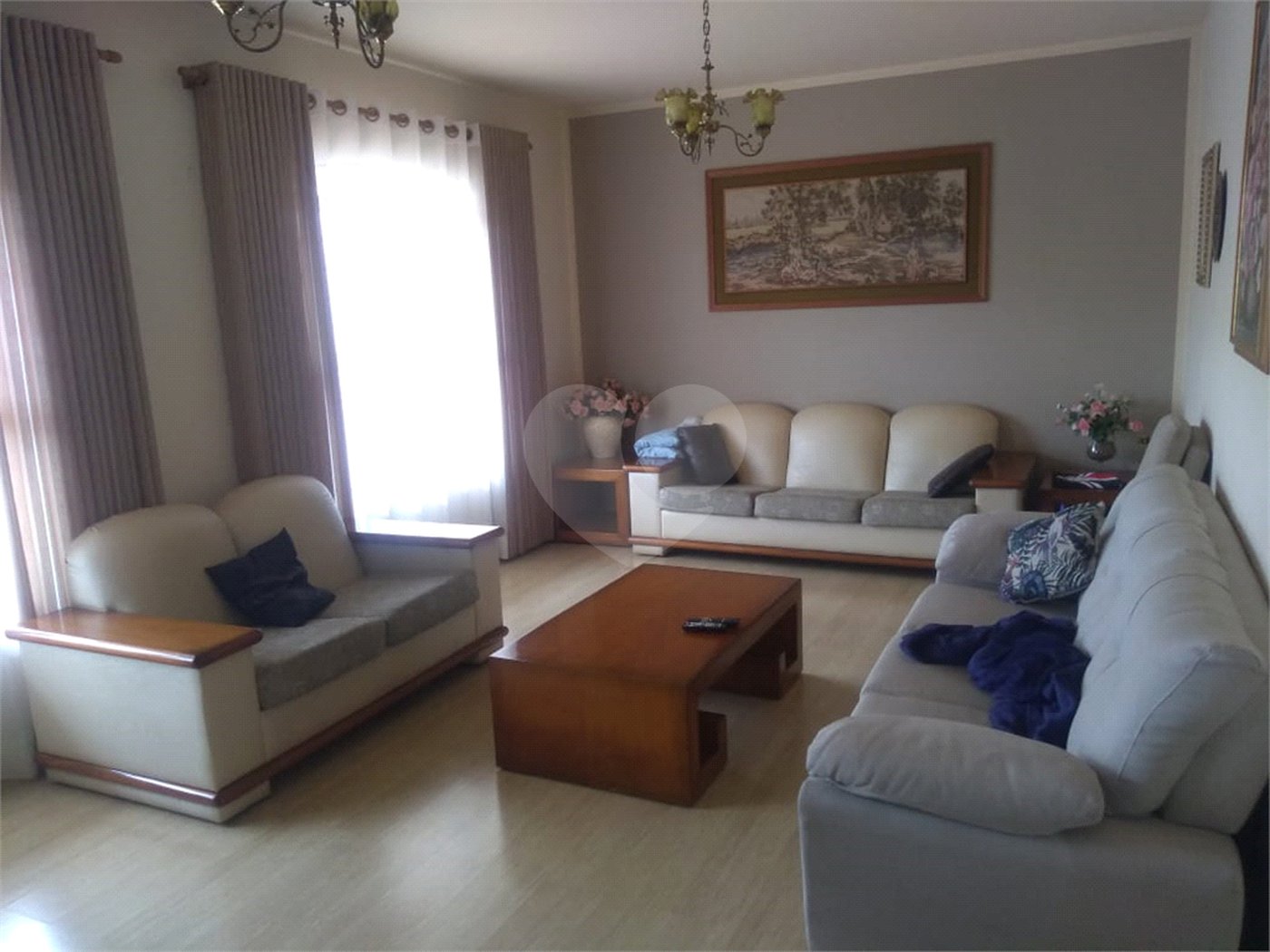 Casa à venda com 4 suítes em Jardim Itália, Itapetininga, SP