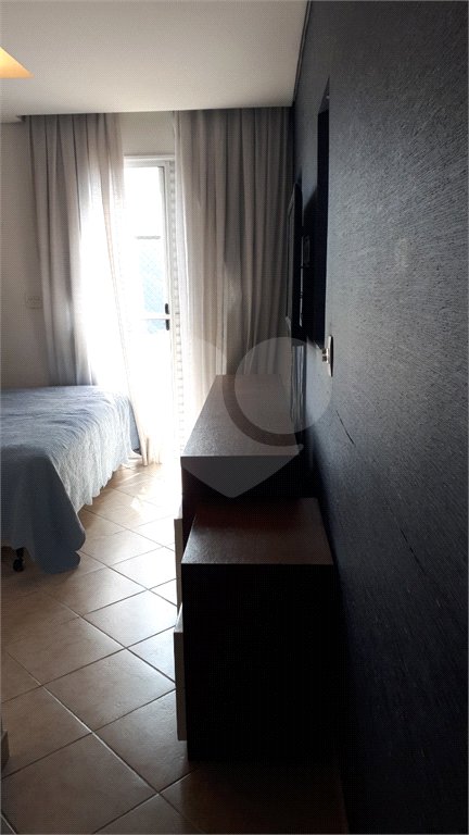 Sobrado à venda com 3 quartos, sendo 1 suíte, em Jardim Ester, São Paulo, SP