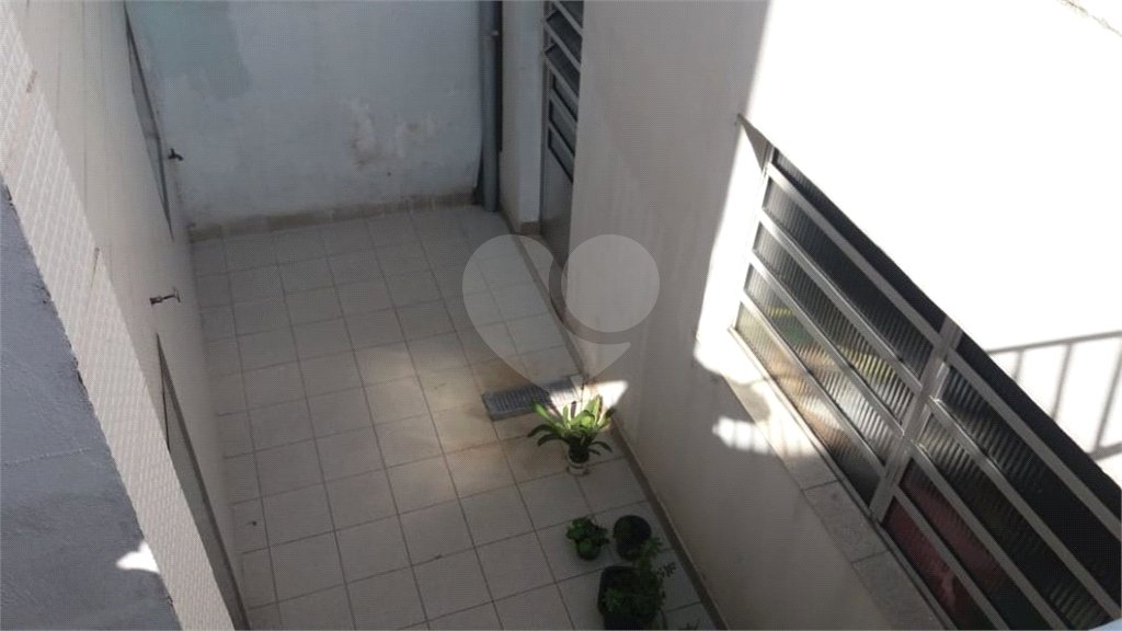 Sobrado à venda com 4 quartos em Jardim Guairaca, São Paulo, SP
