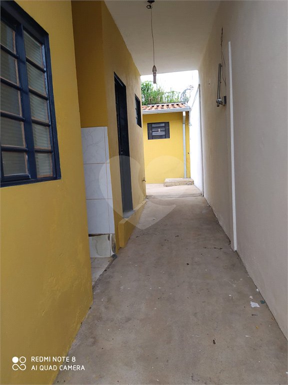 Casa térrea para venda ou locação no bairro Vila Costa do Sol.
