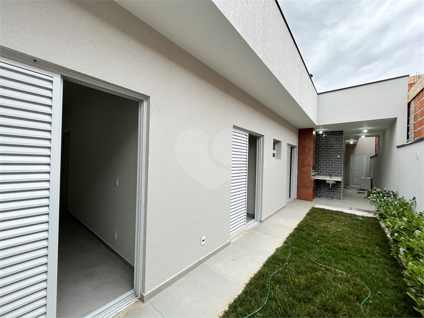 Casa à venda com 3 quartos, sendo 1 suíte,  no condomínio Reserva Ipanema I, Sorocaba - SP