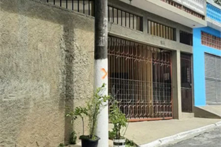Sobrado à venda com 8 quartos em Jardim São Luís, São Paulo, SP