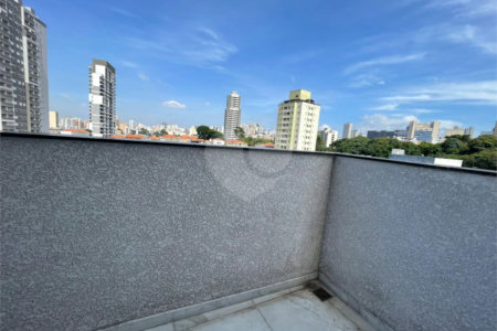 Apartamento à venda com 2 quartos, sendo 1 suíte,  em Parada Inglesa, São Paulo, SP