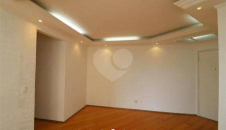 Apartamento à venda com 1 quarto em Sítio Pinheirinho, São Paulo, SP