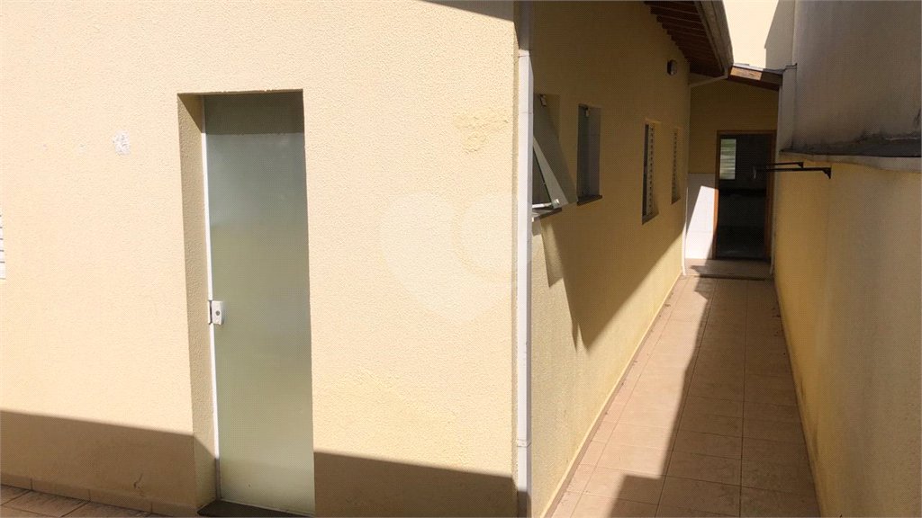 Casa à venda com 3 quartos, sendo 1 suíte, no condomínio Vista Verde, Indaiatuba - SP
