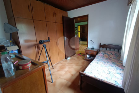 Chácara à venda com 3 quartos, sendo 1 suíte, em Dos Mendes, São Roque, SP