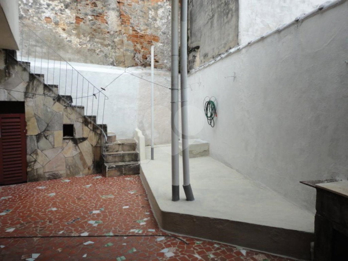 Casa à venda com 3 quartos, sendo 1 suíte,  em Vila Gomes, São Paulo, SP