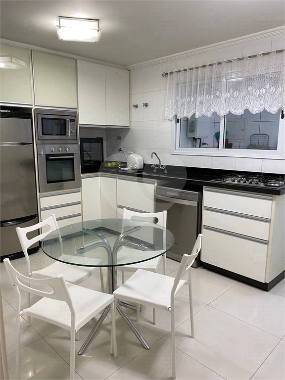 Casa à venda com 4 suítes no condomínio Maison Montparnasse, São Paulo - SP
