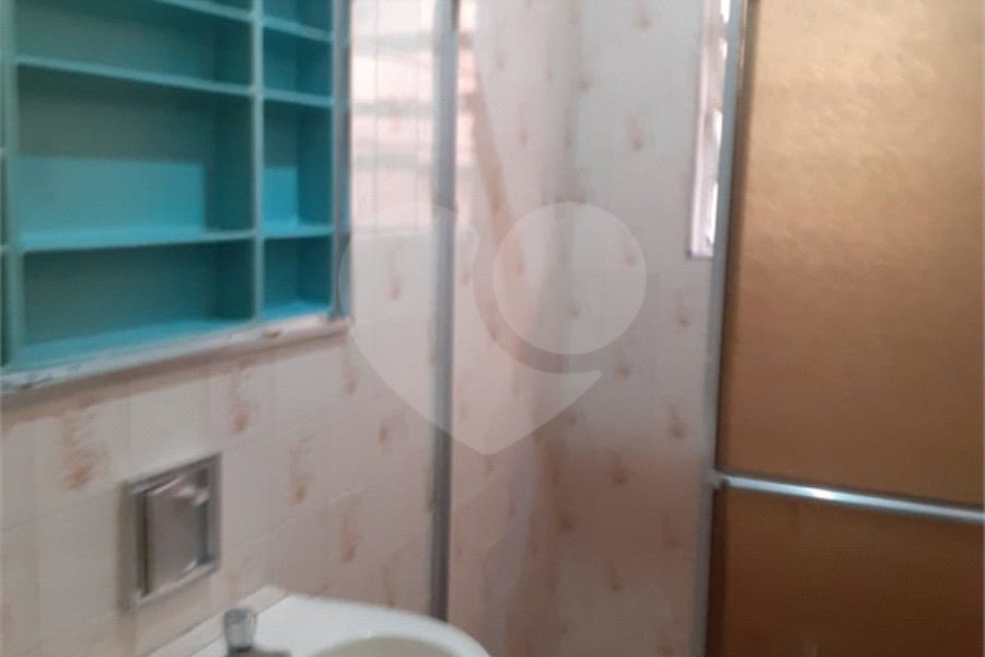 Sobrado à venda com 6 quartos, sendo 1 suíte,  em Jardim Las Vegas, Guarulhos, SP