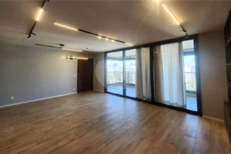 Apartamento à venda com 3 suítes em Indianópolis, São Paulo, SP