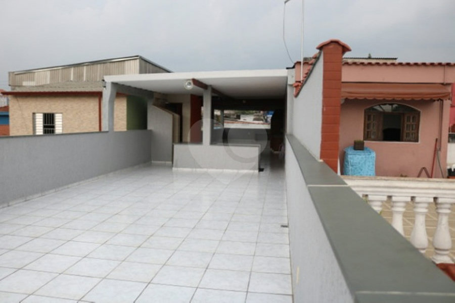 Casa à venda com 2 quartos, sendo 1 suíte, no condomínio Caopiá, São Paulo - SP
