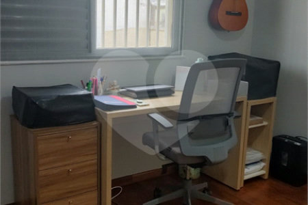 Sobrado à venda com 3 quartos, sendo 1 suíte, em Chora Menino, São Paulo, SP
