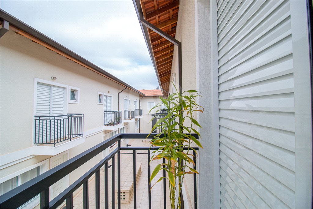 Casa à venda com 2 suítes no condomínio Residencial Living Sabara, São Paulo - SP