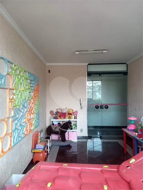 Apartamento à venda com 3 quartos, sendo 1 suíte, em Parque Novo Mundo, São Paulo, SP