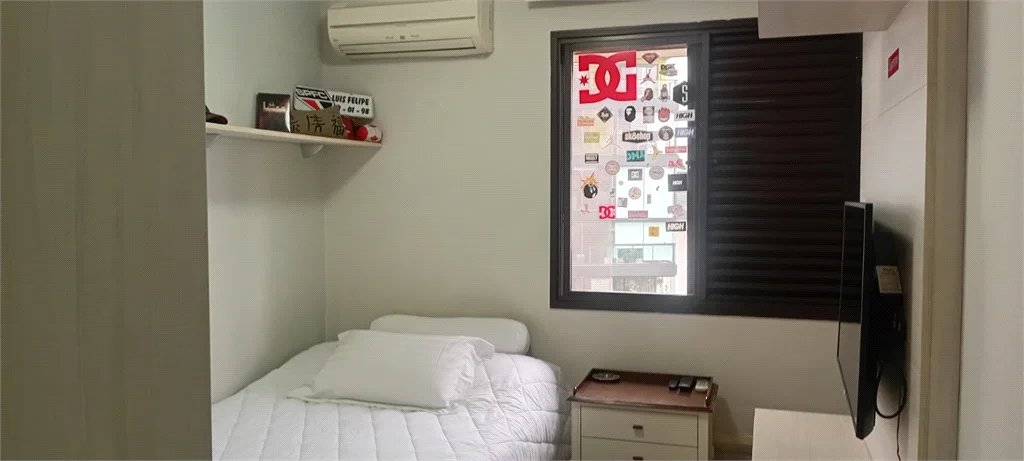 Apartamento à venda com 3 quartos, sendo 1 suíte,  em Vila Andrade, São Paulo, SP