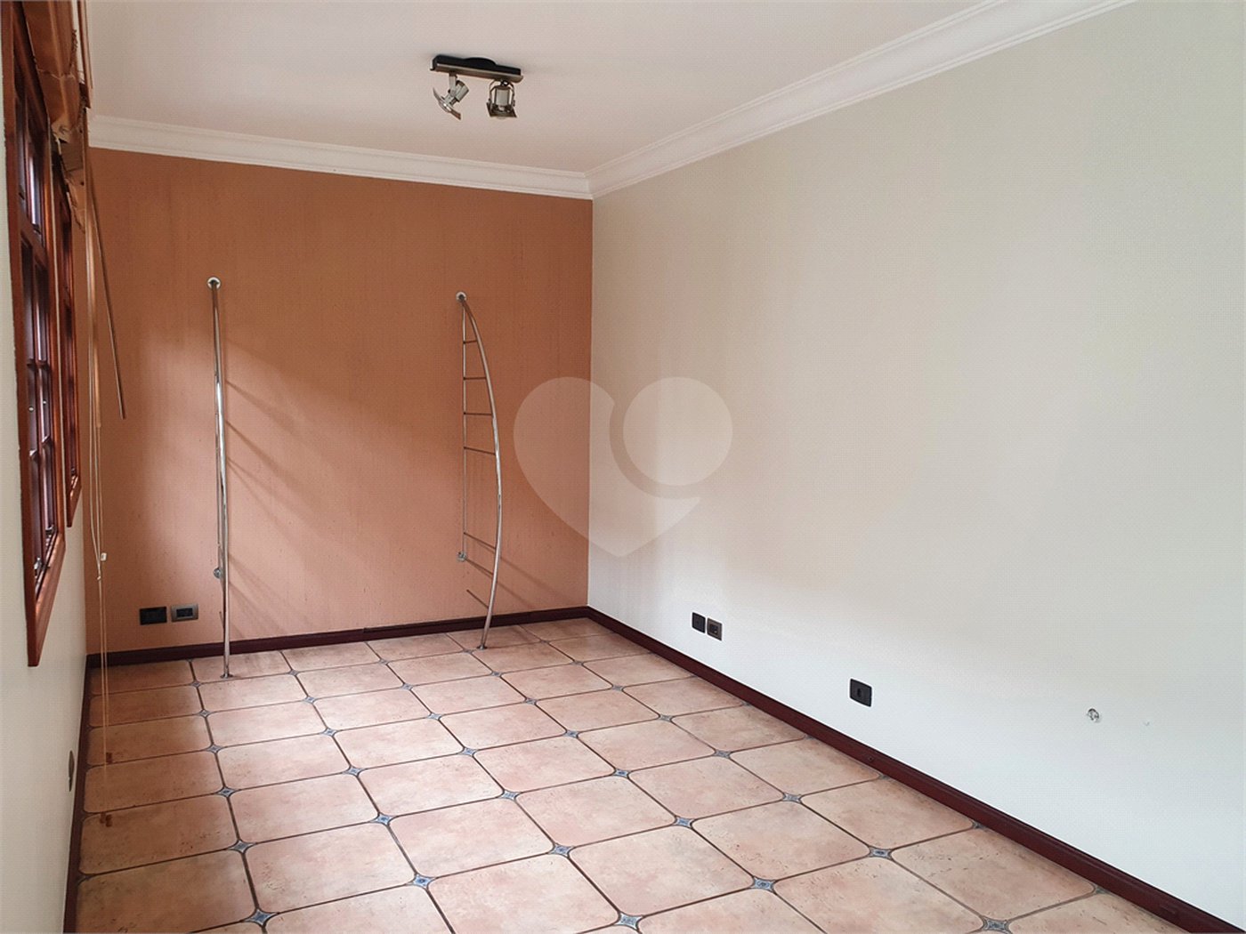 Sobrado à venda com 3 quartos, sendo 1 suíte, em Brooklin, São Paulo, SP