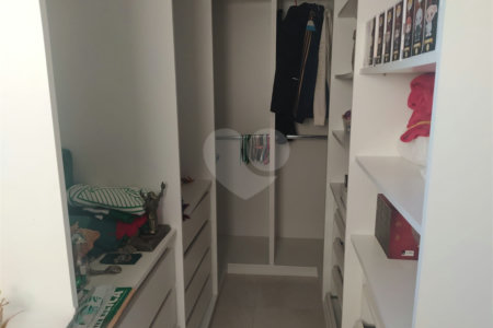 Casa à venda com 3 quartos, sendo 2 suítes,  no condomínio Ibiti Royal Park, Sorocaba - SP