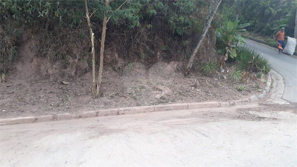 Terreno à venda no condomínio Altos da Baronesa, São Paulo - SP