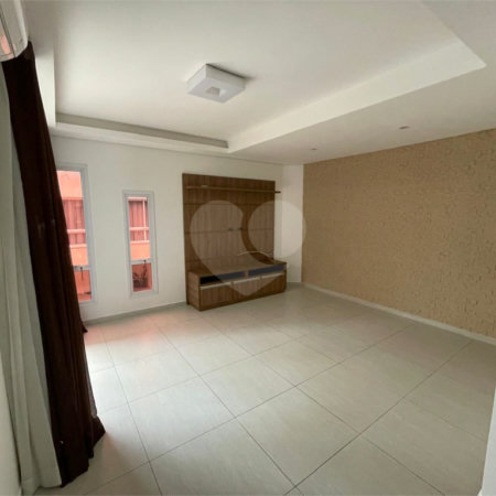 Casa à venda com 2 quartos, sendo 1 suíte, no condomínio Firenze, Sorocaba - SP