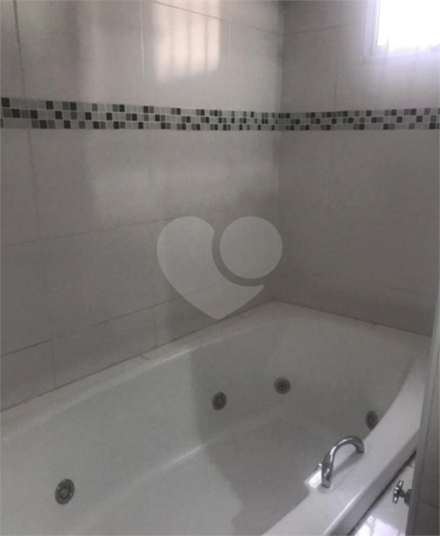 Sobrado à venda com 3 quartos, sendo 1 suíte, em Vila Jaguara, São Paulo, SP