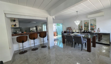 Casa em condomínio à venda com 4 suítes em Geribá, Armação dos Búzios, RJ