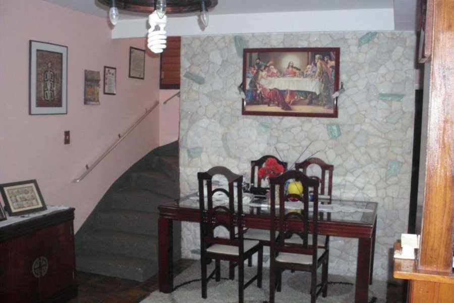 Sobrado à venda com 3 quartos em Tremembé, São Paulo, SP