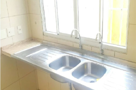Sobrado à venda com 3 quartos, sendo 1 suíte, em Cidade São Francisco, São Paulo, SP
