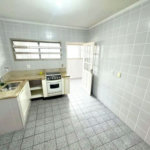Apartamento com 2 dormitórios, 1 suíte, dependência de empregada à venda, 107 m² por R$ 640.000 - Marapé - Santos/SP