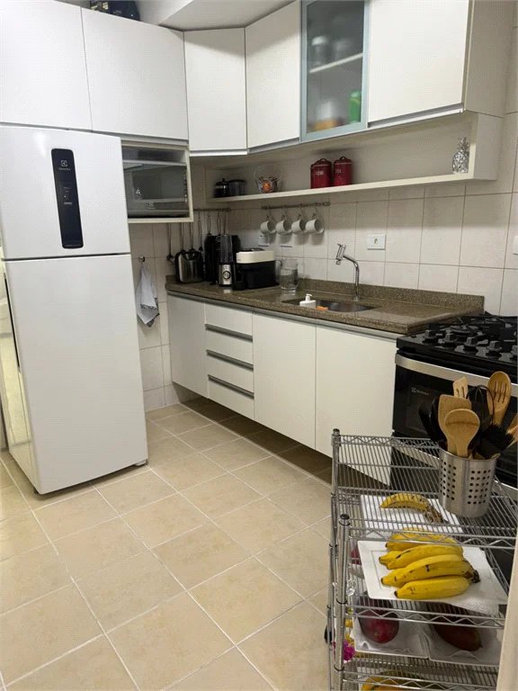 Casa à venda com 3 quartos, sendo 1 suíte, no condomínio Villas de São Francisco, São Paulo - SP