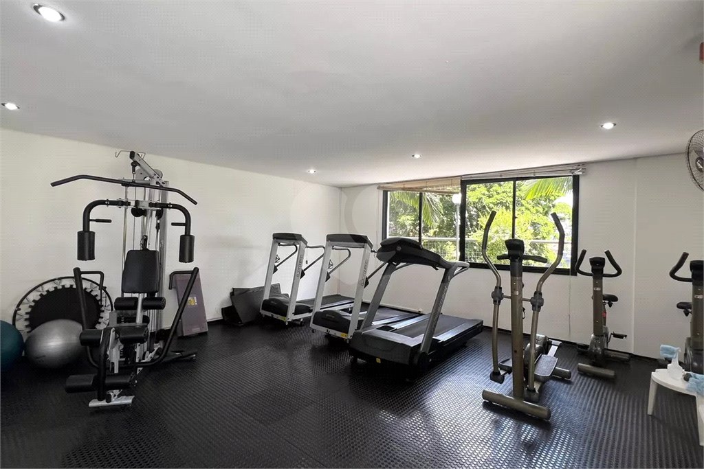 Apartamento à venda com 2 quartos, sendo 1 suíte,  em Vila Madalena, São Paulo, SP