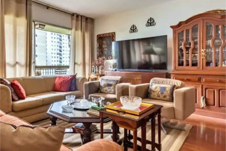 Apartamento à venda com 3 quartos, sendo 1 suíte, em Vila Andrade, São Paulo, SP