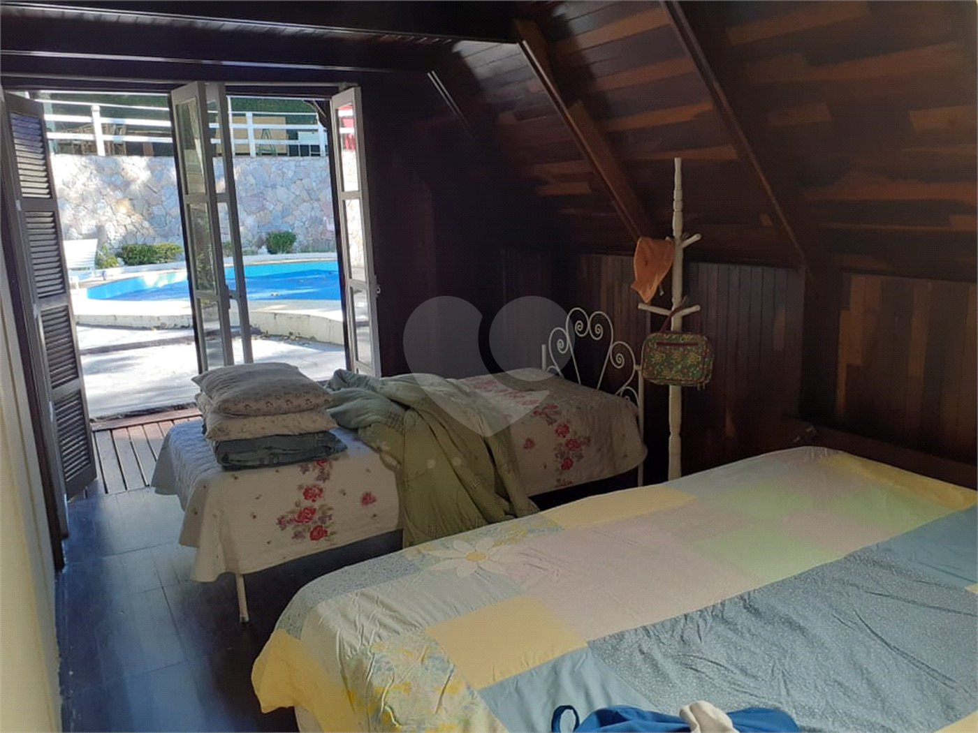 Sobrado à venda com 3 quartos, sendo 1 suíte, em Samambaia, Mairiporã, SP