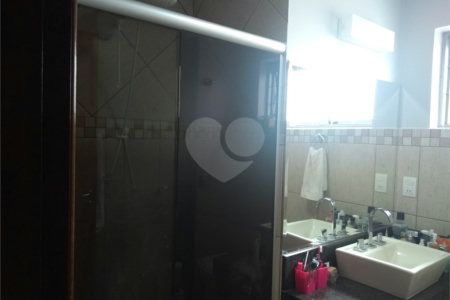 Sobrado à venda com 3 quartos, sendo 1 suíte, em Vila Aurora (zona Norte), São Paulo, SP