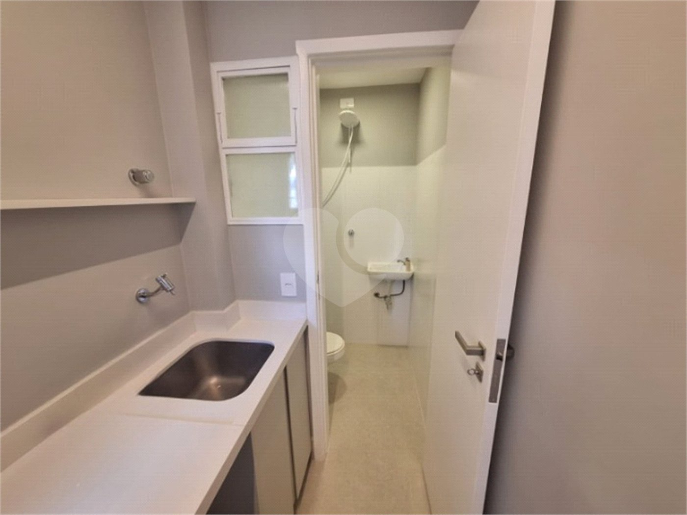 Apartamento à venda com 3 quartos, sendo 1 suíte, em Itaim Bibi, São Paulo, SP