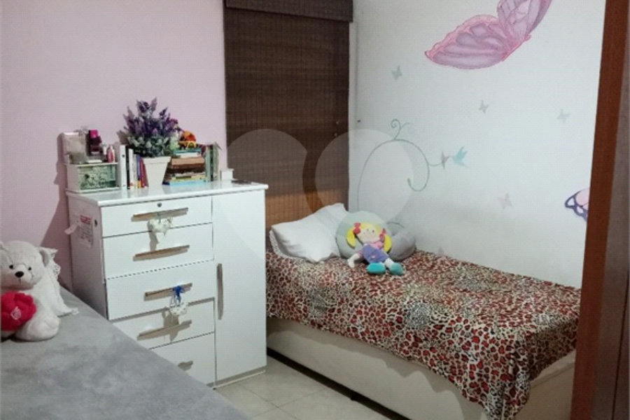 Sobrado à venda com 3 quartos, sendo 1 suíte, em Saúde, São Paulo, SP