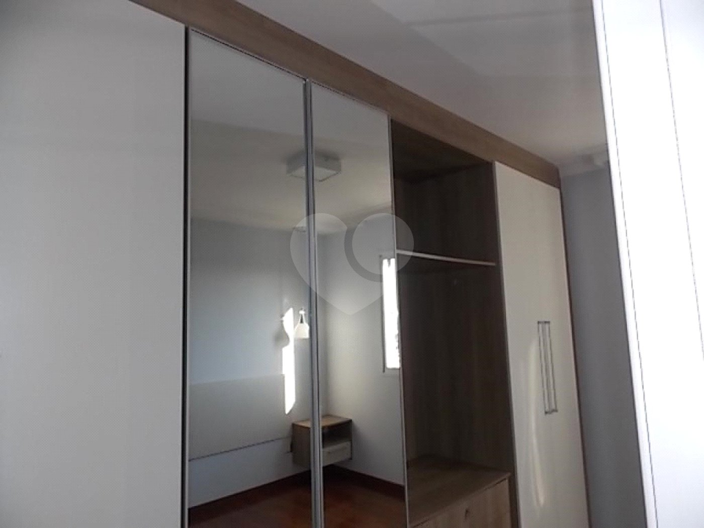 Apartamento à venda com 3 quartos, sendo 2 suítes,  em Jardim Arpoador, São Paulo, SP