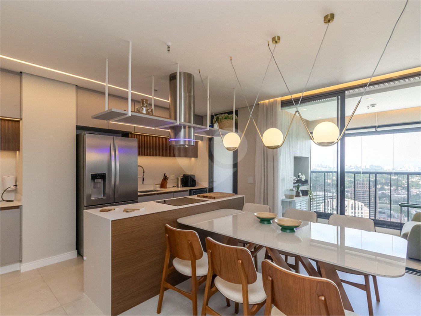 Apartamento à venda com 2 suítes em Brooklin, São Paulo, SP