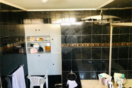 Sobrado à venda com 5 suítes em Vila Cordeiro, São Paulo, SP