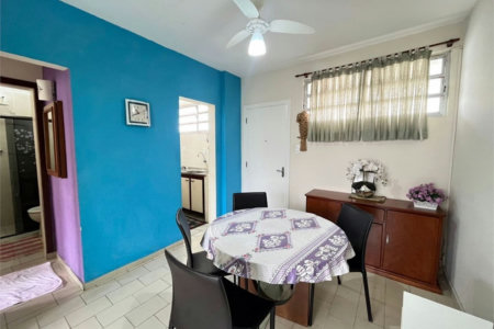 Apartamento de 1 Dormitório na Quadra da Praia das Pitangueiras – Localização Privilegiada!