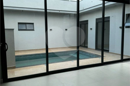 Casa à venda com 3 suítes no condomínio Jardim Residencial Dona Maria Candida, Indaiatuba - SP