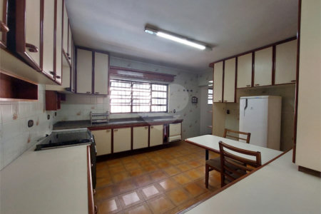 Casa à venda com 4 suítes em City América, São Paulo, SP