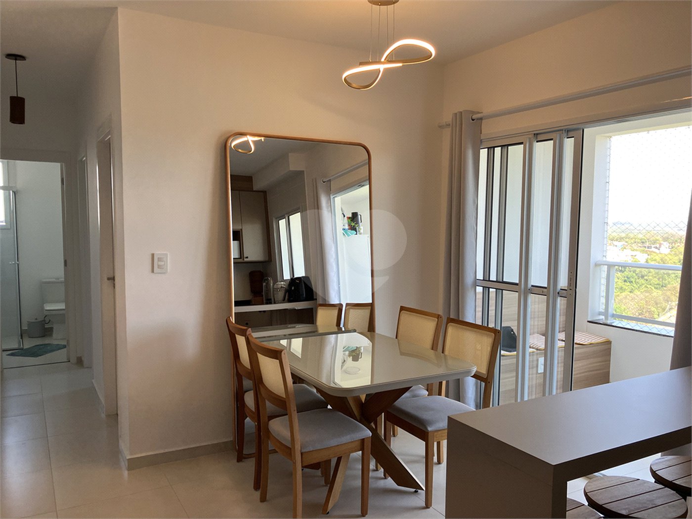 Apartamento à venda com 3 quartos, sendo 1 suíte, em Bairro da Vossoroca, Sorocaba, SP