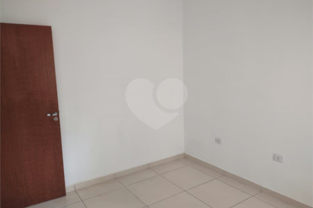 Apartamento à venda com 2 quartos em Reneville, Mairinque, SP