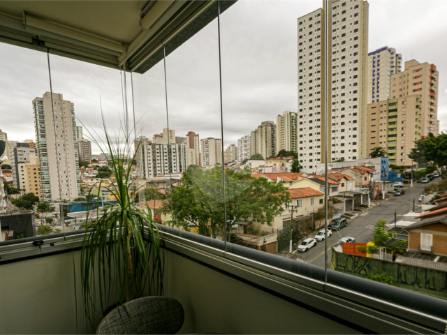 Apartamento à venda com 3 quartos, sendo 2 suítes,  em Saúde, São Paulo, SP