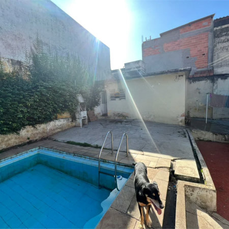 Casa à venda com 4 quartos, sendo 1 suíte, em Jardim Colombo, São Paulo, SP