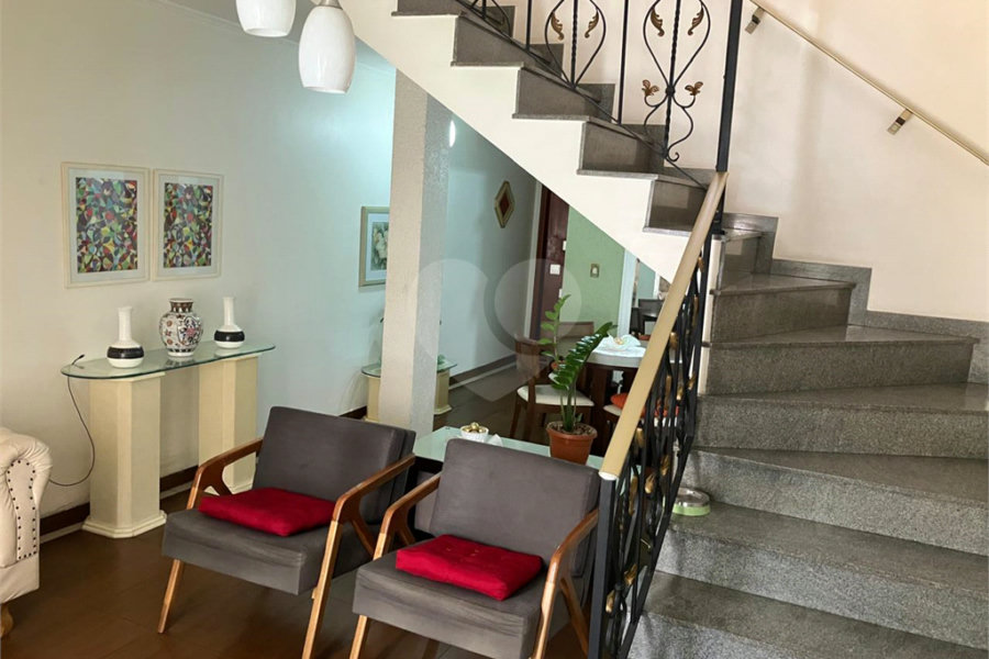 Sobrado à venda com 3 quartos, sendo 1 suíte, em Jaçanã, São Paulo, SP