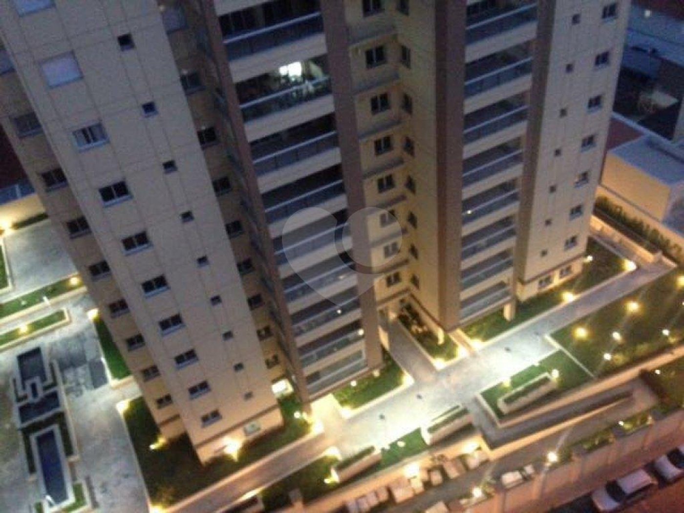 Apartamento para alugar com 3 suítes em Santana, São Paulo, SP